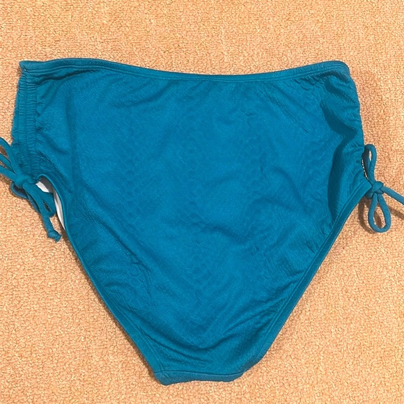 Freshwater snakeskin texture size large bikini bottoms - side ties - Picture 6 of 6